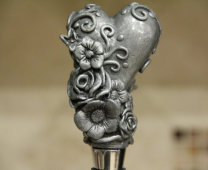 Heart and Flowers Wine Stopper